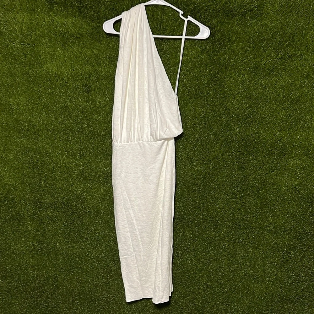 ⭐️ LNA X REVOLVE One Shoulder Midi Dress - Picture 3 of 5